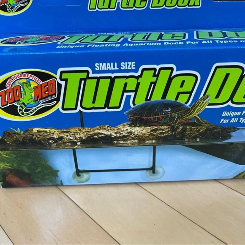 Zoo Med Turtle Dock Unique Floating for Aquatic Animals 10 gallon Small Size